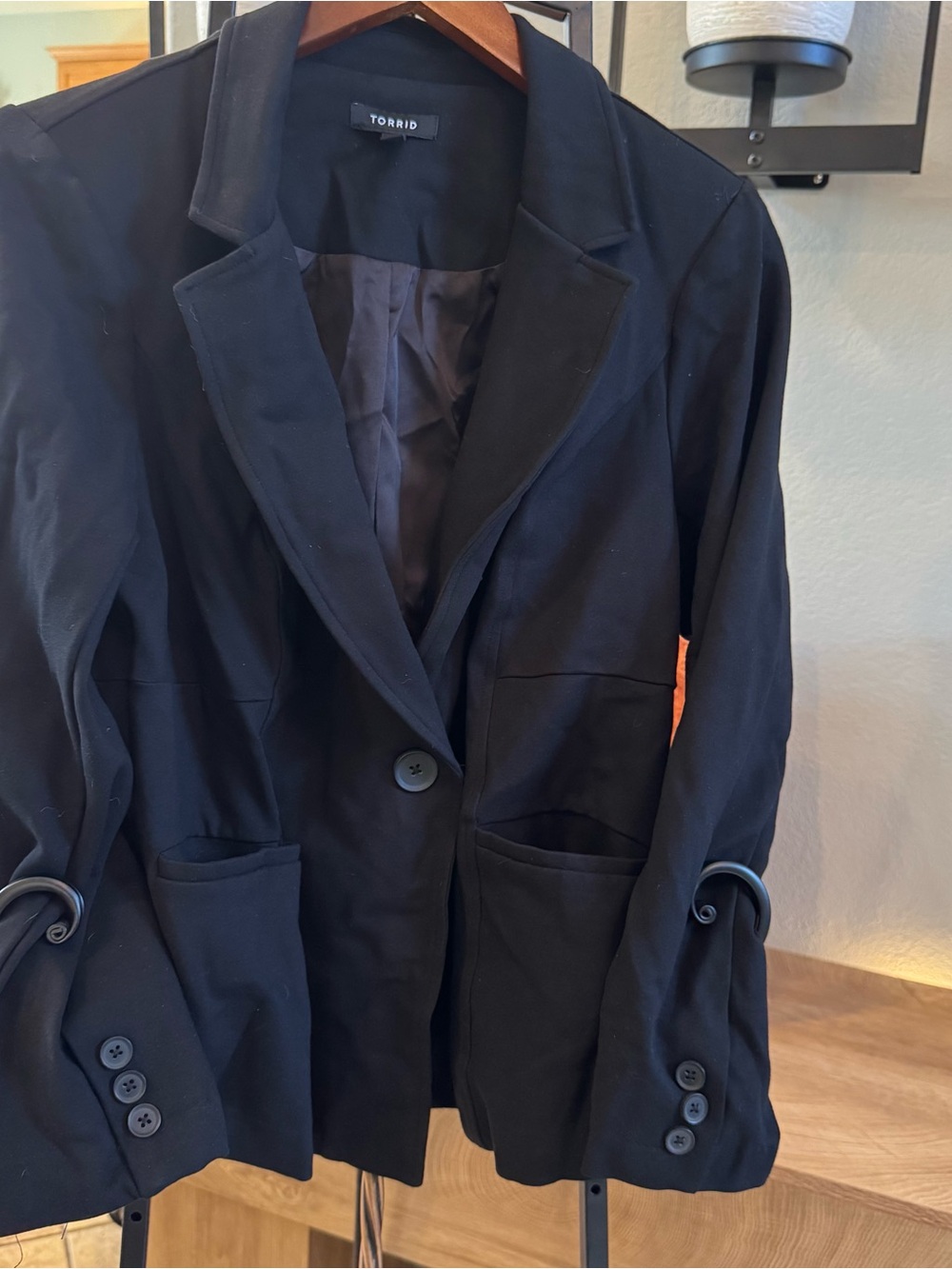 torrid Black Single-Button Notch Lapel Blazer